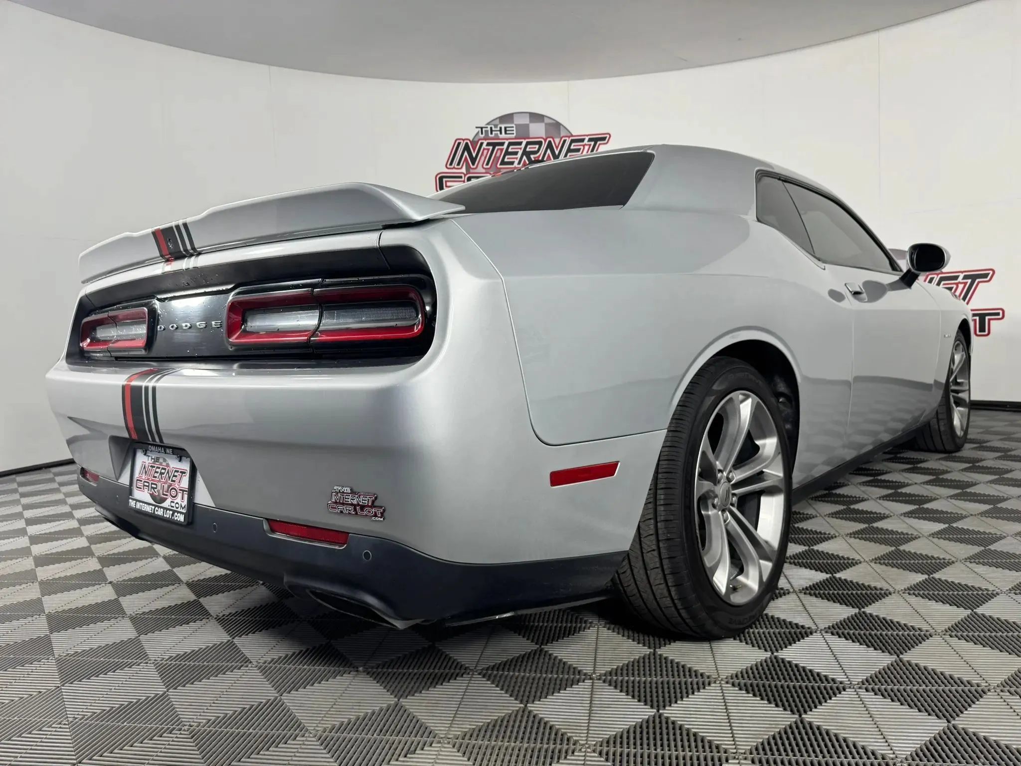 Used 2020 Dodge Challenger R/T RWD image 25