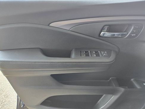 Used 2025 Honda Ridgeline RTL image 31