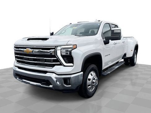 Used 2024 Chevrolet Silverado 3500 LTZ w/ LTZ Convenience Package image 1