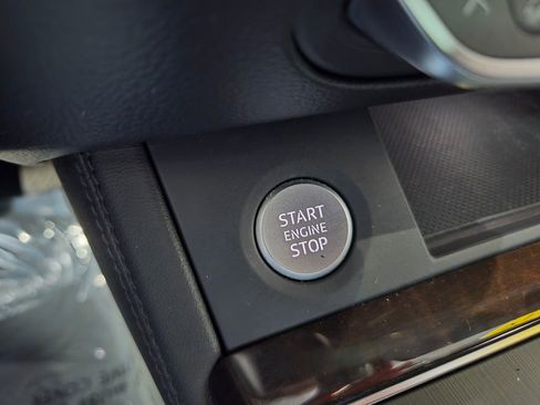 Used 2019 Audi Q5 2.0T Premium Plus w/ Premium Plus Package image 17