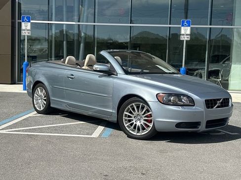 Used 2008 Volvo C70 T5 image 2