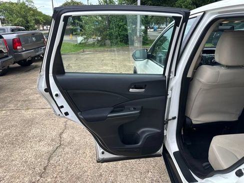Used 2015 Honda CR-V LX image 23