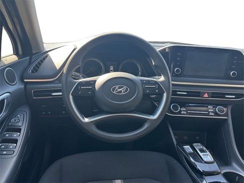 Used 2022 Hyundai Sonata SEL image 12