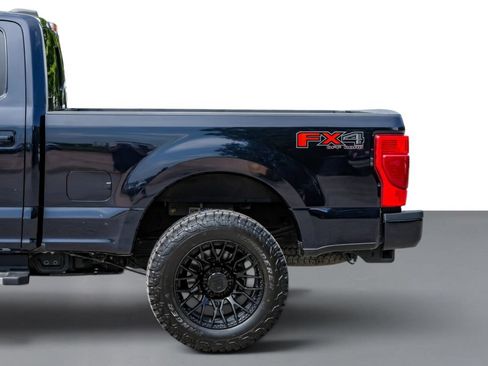 Used 2021 Ford F250 Lariat w/ Lariat Ultimate Package AWD/4WD image 12