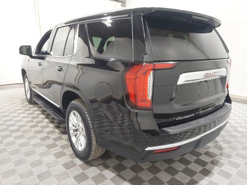 Used 2024 GMC Yukon SLT w/ SLT Luxury Package AWD/4WD image 2