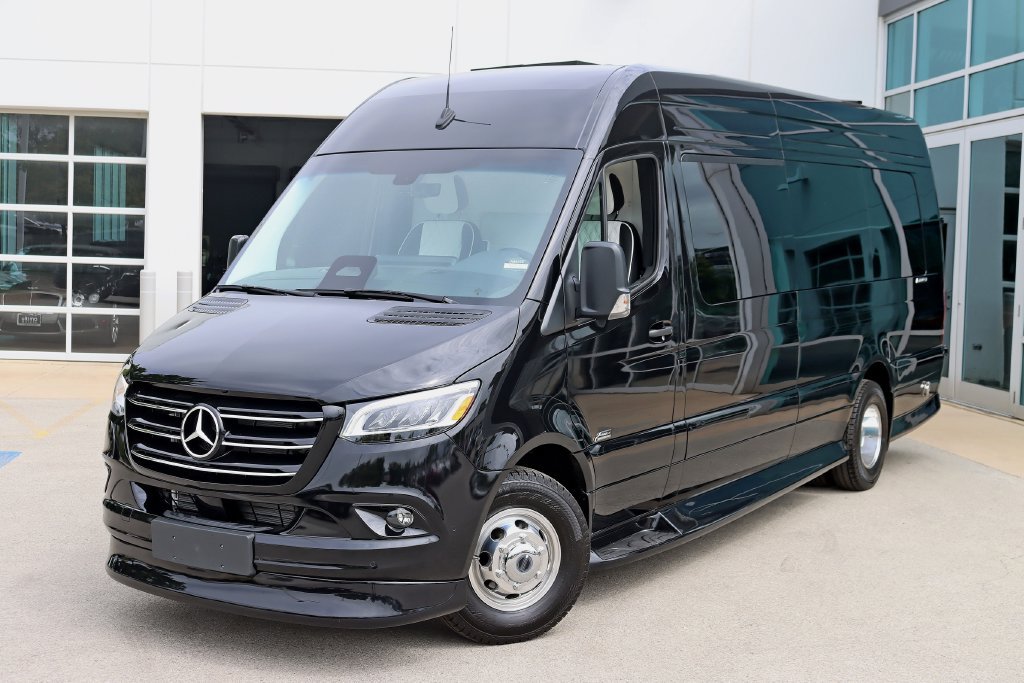 Used 2026 Mercedes-Benz Sprinter 3500 image 8