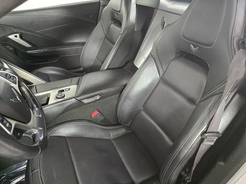Used 2017 Chevrolet Corvette Stingray Convertible w/ 3LT Preferred Equipment Group RWD image 19