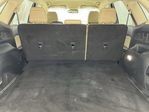 Used 2020 Ford Edge SEL w/ Cold Weather Package image 18