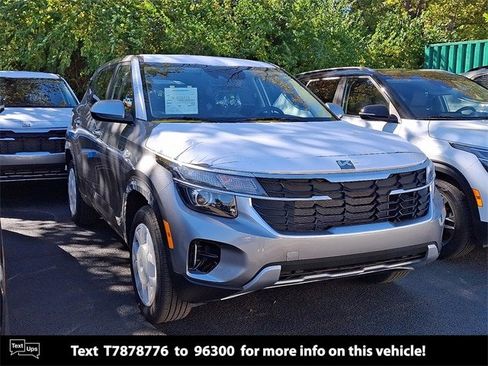 New 2026 Kia Seltos LX image 1