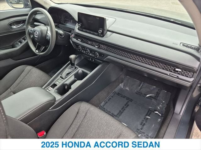Used 2025 Honda Accord SE image 25