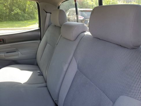 Used 2005 Toyota Tacoma 4x4 Double Cab image 17
