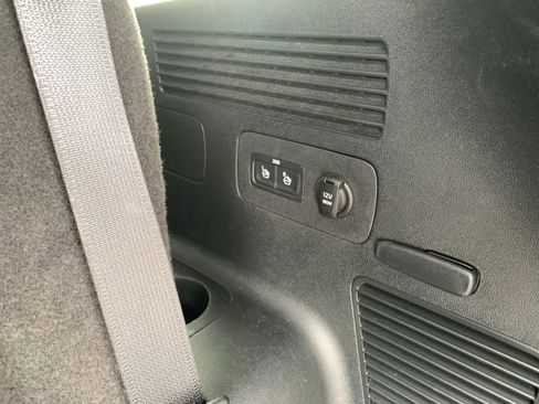 Used 2022 Kia Sorento S w/ Panoramic Sunroof Package image 38