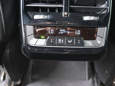 Used 2023 BMW iX xDrive50 w/ Premium Package AWD/4WD image 23
