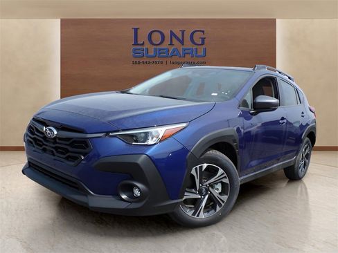 Certified 2025 Subaru Crosstrek 2.0i Premium image 1