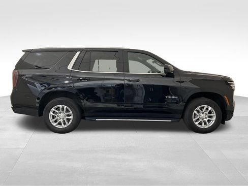 Used 2025 Chevrolet Tahoe LT RWD image 6