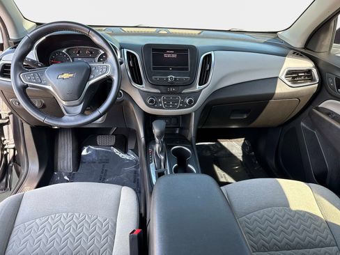 Used 2022 Chevrolet Equinox LT w/ Driver Convenience Package FWD image 18