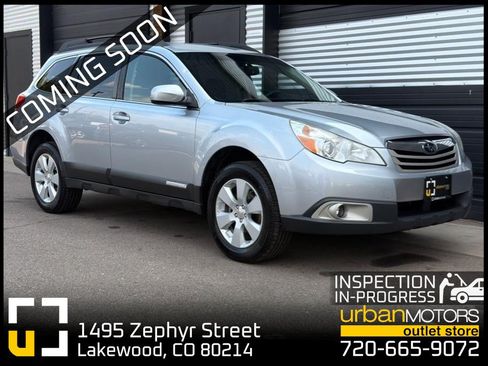 Used 2012 Subaru Outback 2.5i Premium AWD/4WD image 1
