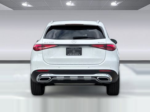 Certified 2025 Mercedes-Benz GLC 300 4MATIC image 9