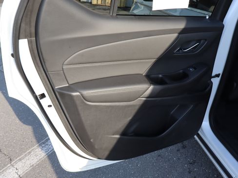 Used 2023 Chevrolet Traverse Premier w/ LPO, Floor Liner Package FWD image 33