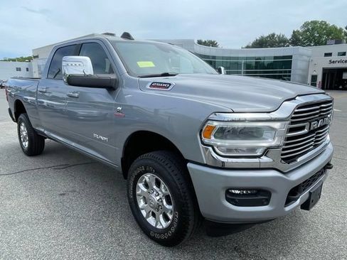 Used 2024 RAM 2500 Laramie w/ Safety Group AWD/4WD image 3