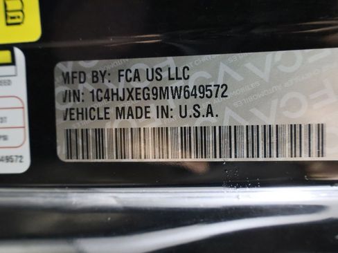 Used 2021 Jeep Wrangler Unlimited Sahara image 35