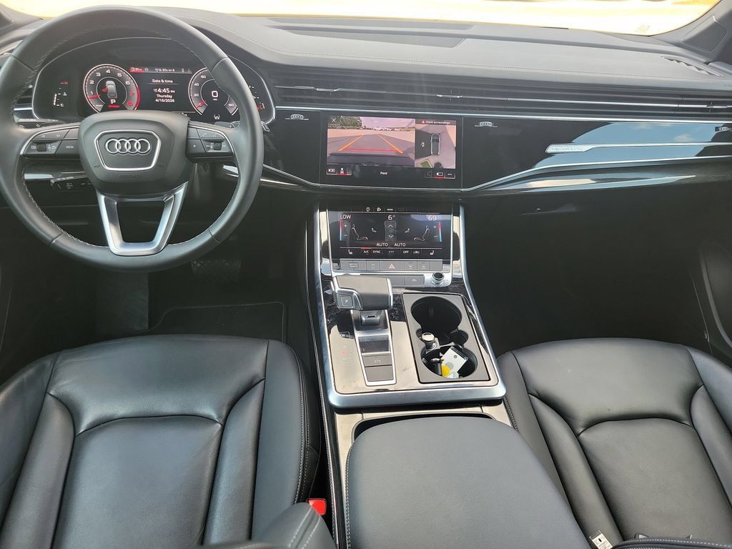 Used 2025 Audi Q7 3.0T Premium Plus AWD/4WD image 11