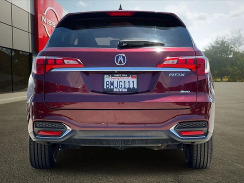 Used 2017 Acura RDX AWD image 8