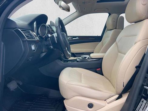 Certified 2019 Mercedes-Benz GLS 450 4MATIC image 17