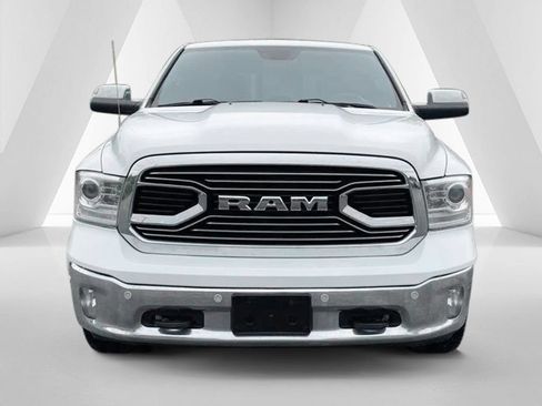 Used 2018 RAM 1500 Limited AWD/4WD image 2