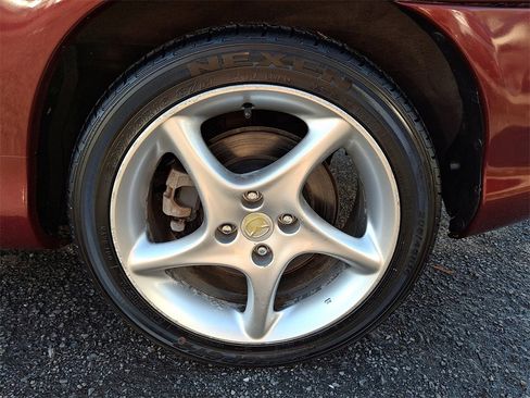 Used 2003 MAZDA MX-5 Miata image 13