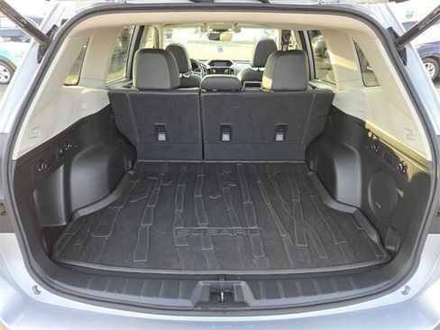 Used 2019 Subaru Forester Limited image 29
