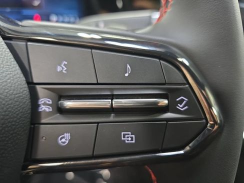 New 2027 Chevrolet Equinox RS w/ LPO, Floor Liner Package AWD/4WD image 20