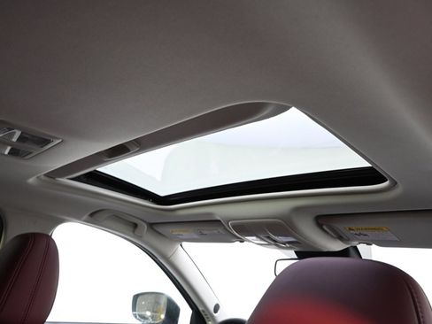 New 2025 MAZDA CX-5 Carbon Edition image 17