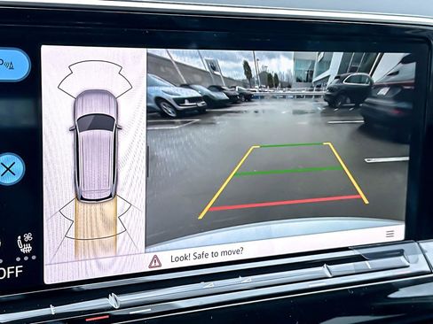 New 2026 Volkswagen Atlas SE image 19