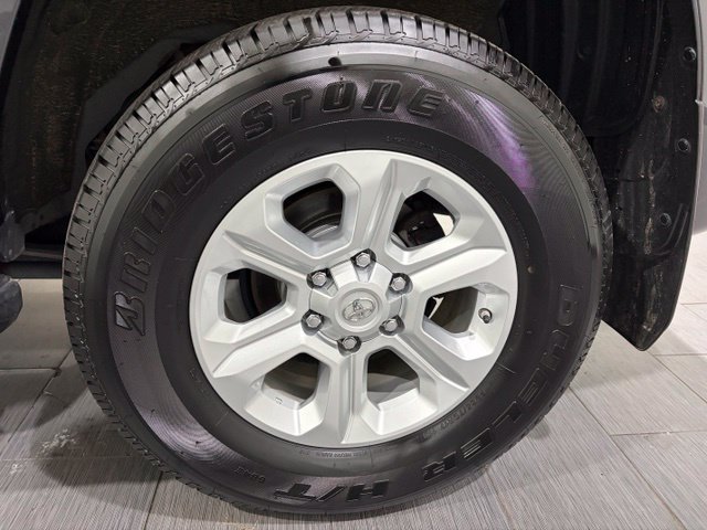 Used 2019 Toyota 4Runner SR5 Premium AWD/4WD image 23