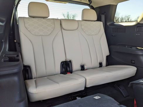 Used 2022 Hyundai Palisade Limited image 50