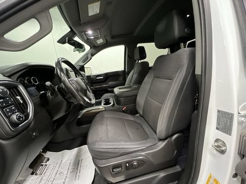 Used 2019 Chevrolet Silverado 1500 LT Trail Boss AWD/4WD image 19