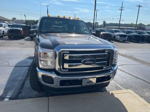 Used 2015 Ford F350 XLT AWD/4WD image 4