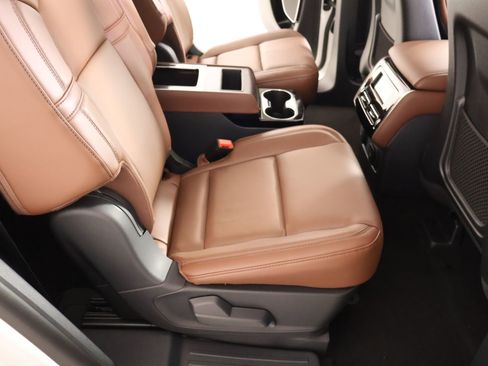 New 2026 Lincoln Aviator Reserve AWD/4WD image 15