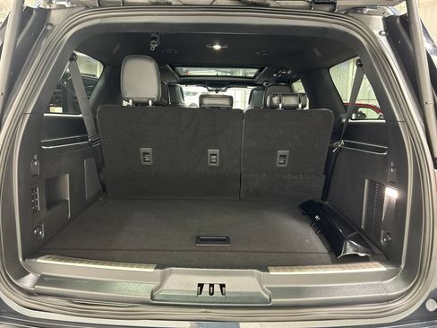 Certified 2024 Lincoln Navigator L Reserve AWD/4WD image 33