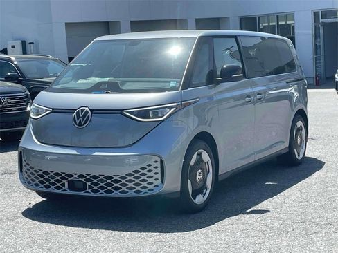 New 2025 Volkswagen ID. Buzz Pro S image 4