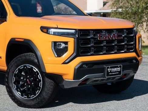 New 2026 GMC Canyon AT4 image 9