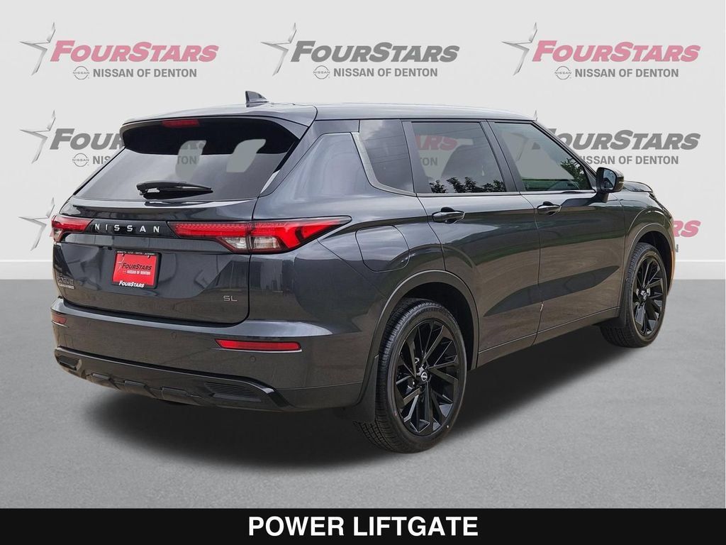 New 2026 Nissan Rogue SL AWD/4WD image 4