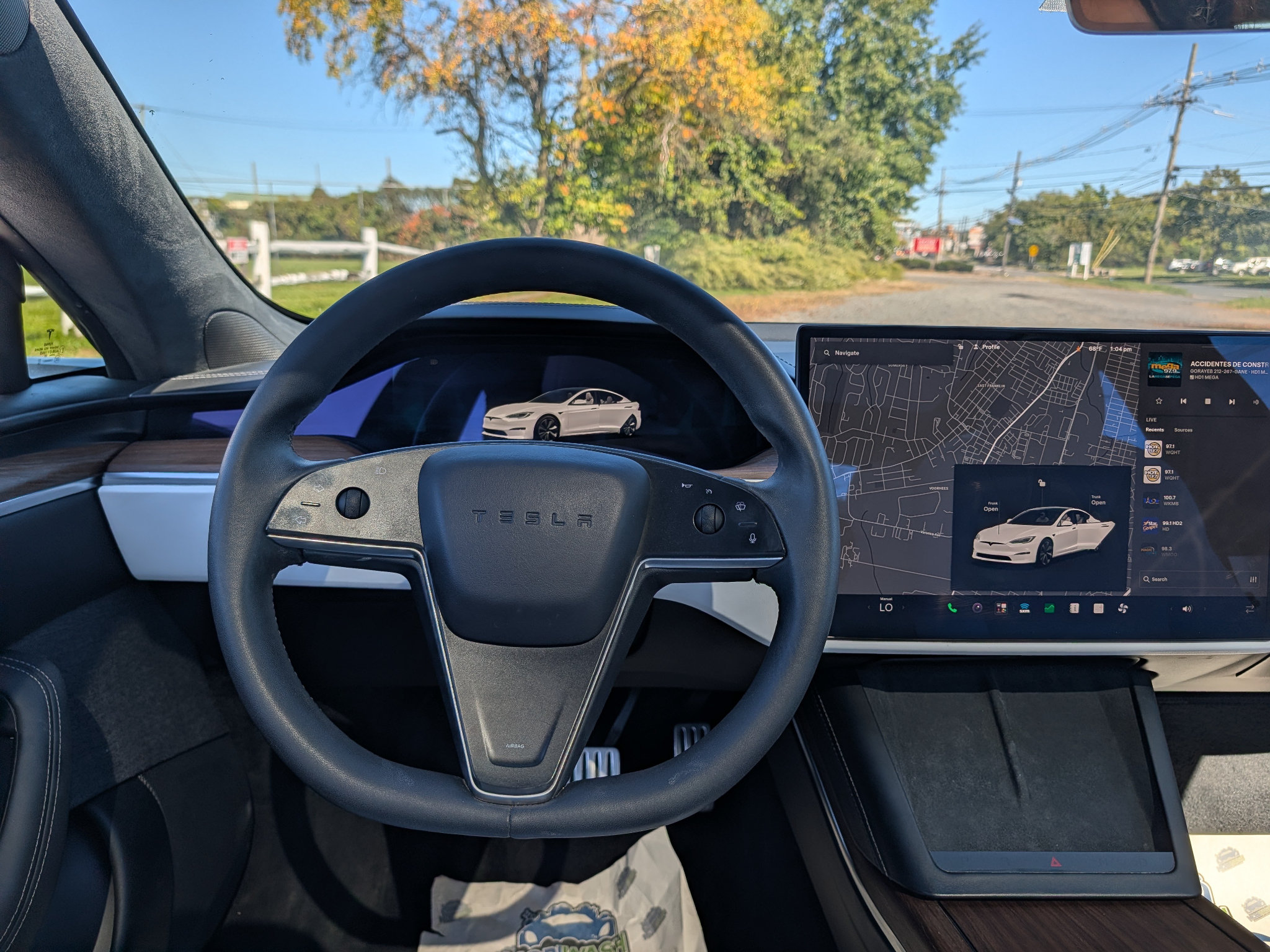 Used 2023 Tesla Model S Standard Range AWD/4WD image 31
