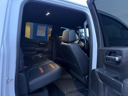 Used 2021 GMC Sierra 1500 AT4 w/ AT4 Preferred Package image 16
