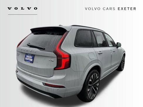 New 2026 Volvo XC90 T8 Ultra w/ Lounge Package image 5