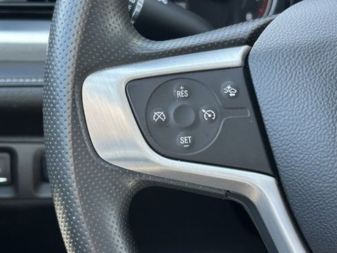 Used 2023 GMC Acadia SLE w/ Driver Convenience Package image 22