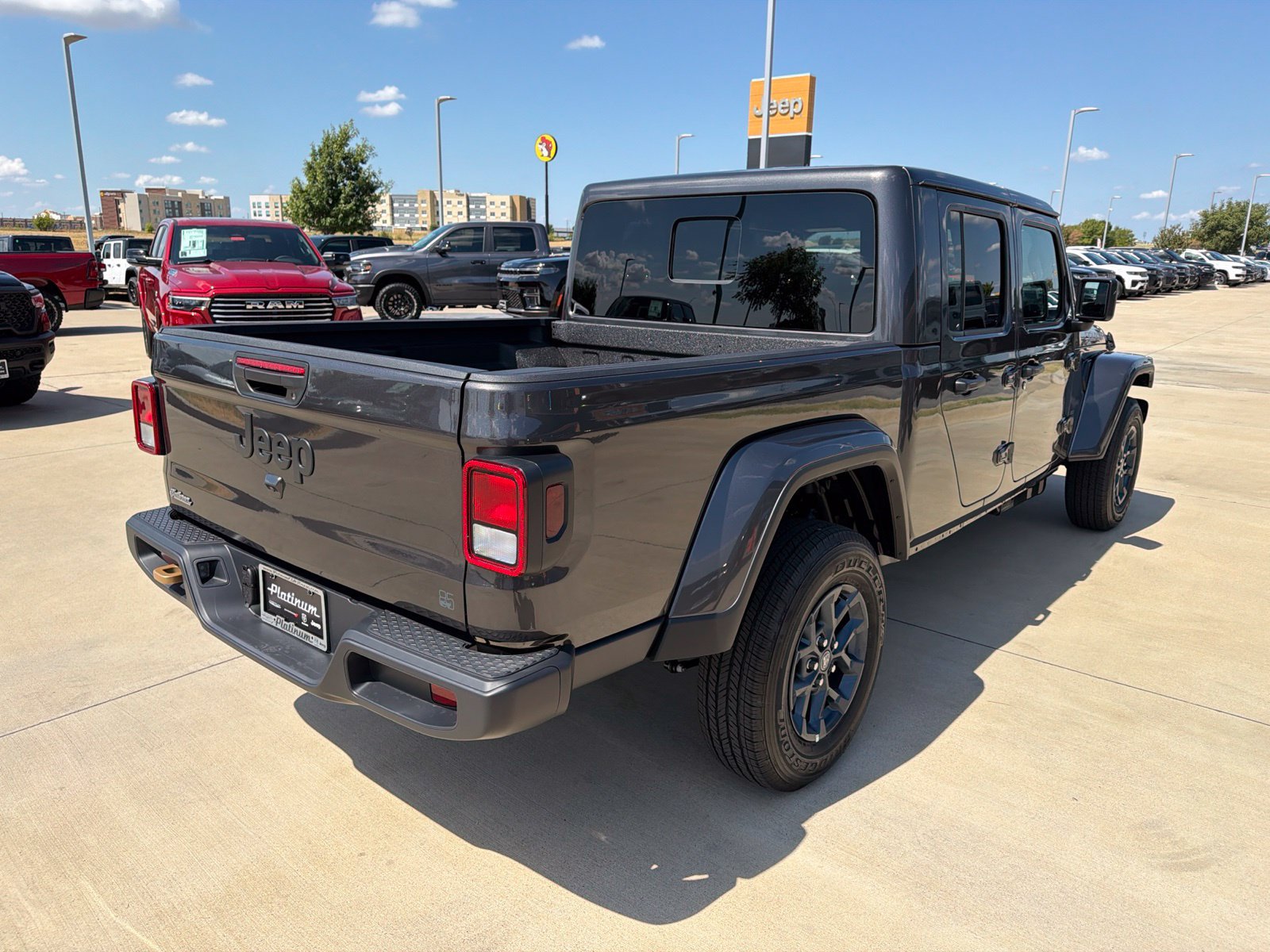 New 2026 Jeep Gladiator Sport AWD/4WD image 5
