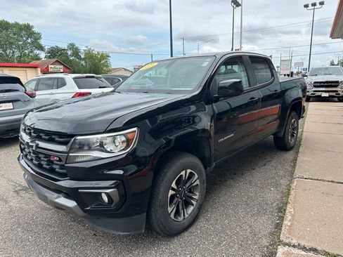 Used 2021 Chevrolet Colorado Z71 RWD image 3