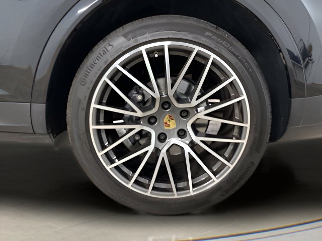 Used 2023 Porsche Cayenne AWD/4WD image 96